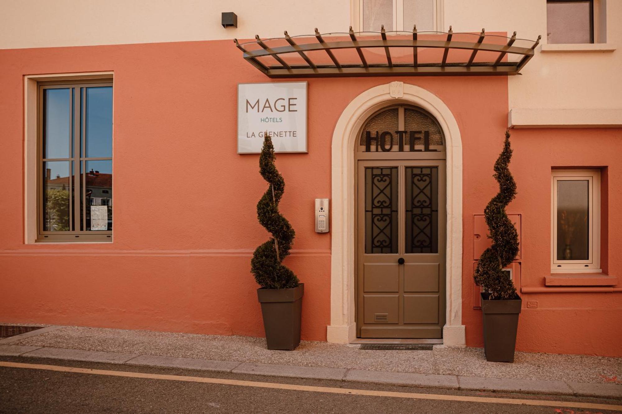 Mage Hotels - Hotel La Grenette Roanne Exteriör bild