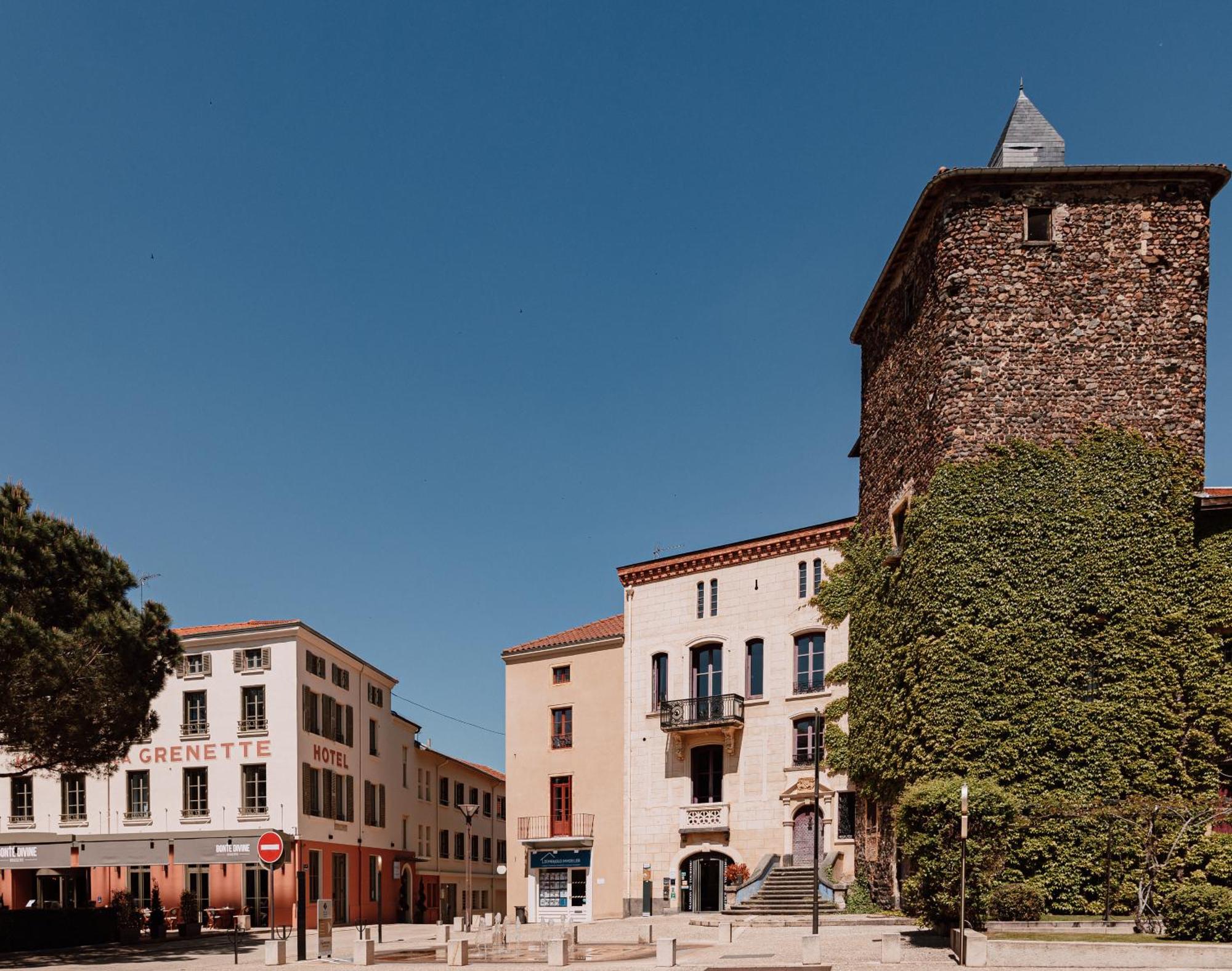 Mage Hotels - Hotel La Grenette Roanne Exteriör bild